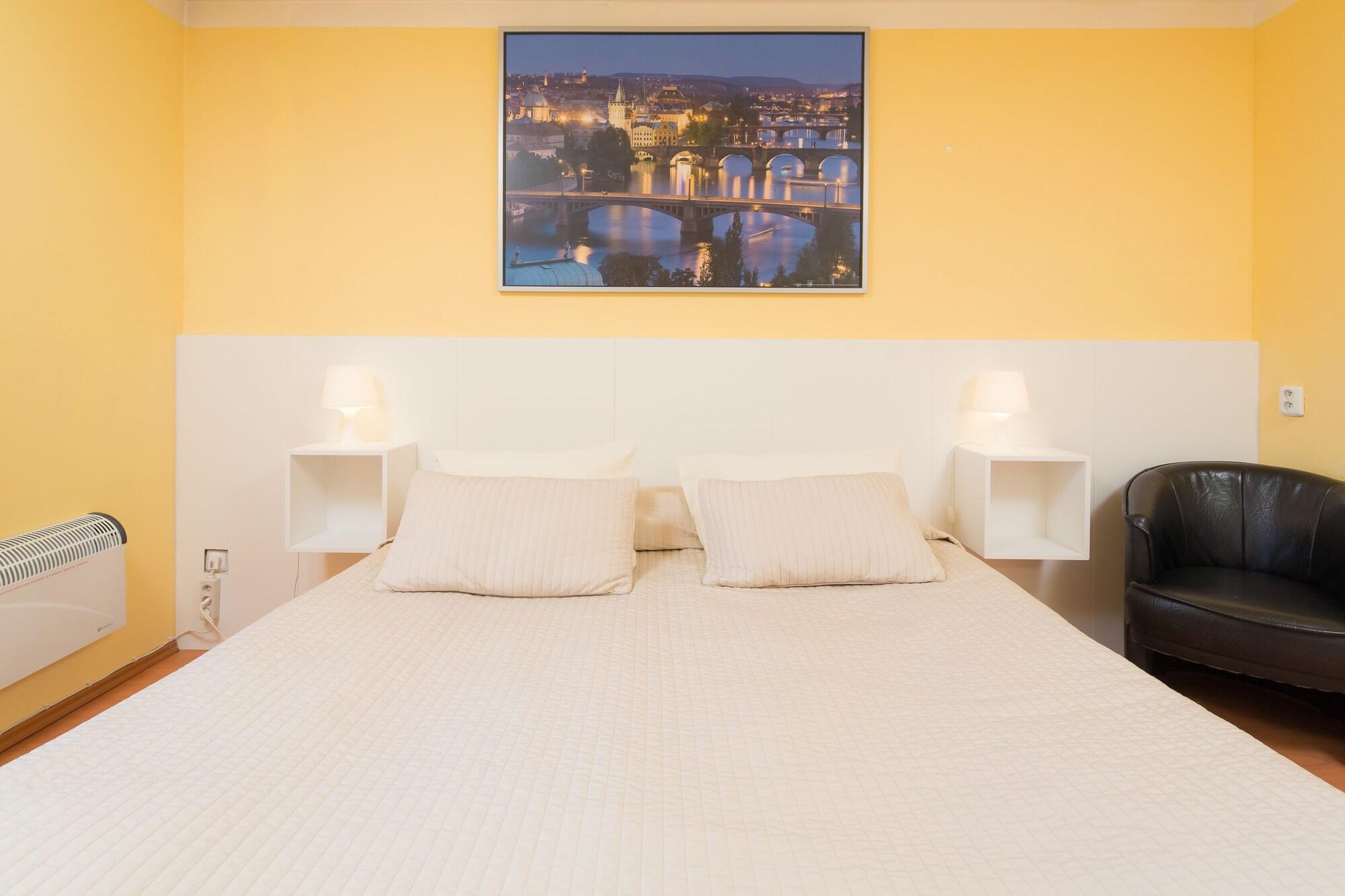 City Lounge Crown Hotel Praag Buitenkant foto