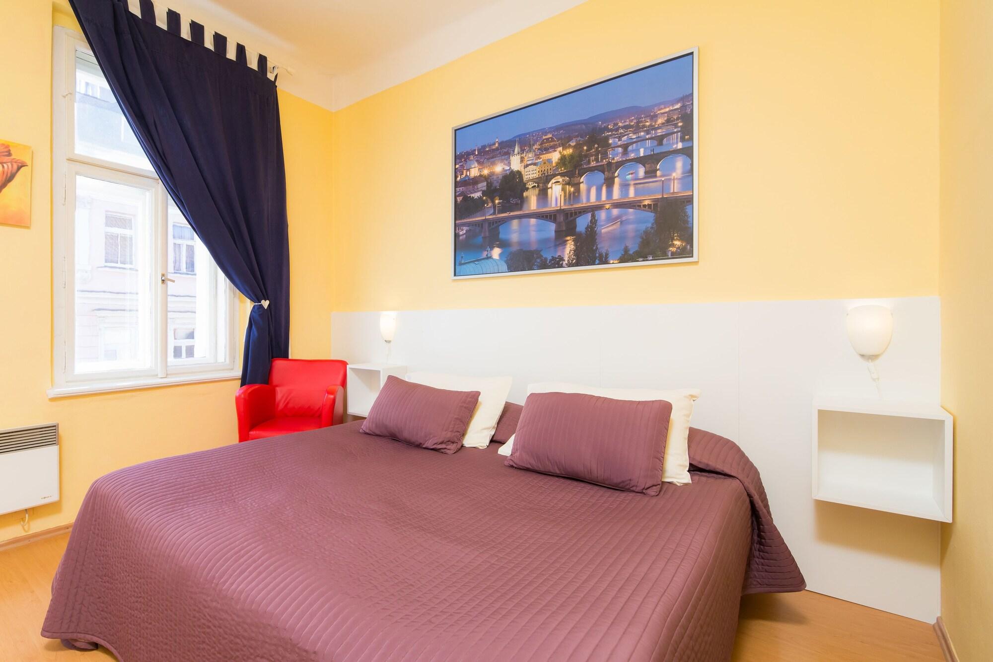 City Lounge Crown Hotel Praag Buitenkant foto