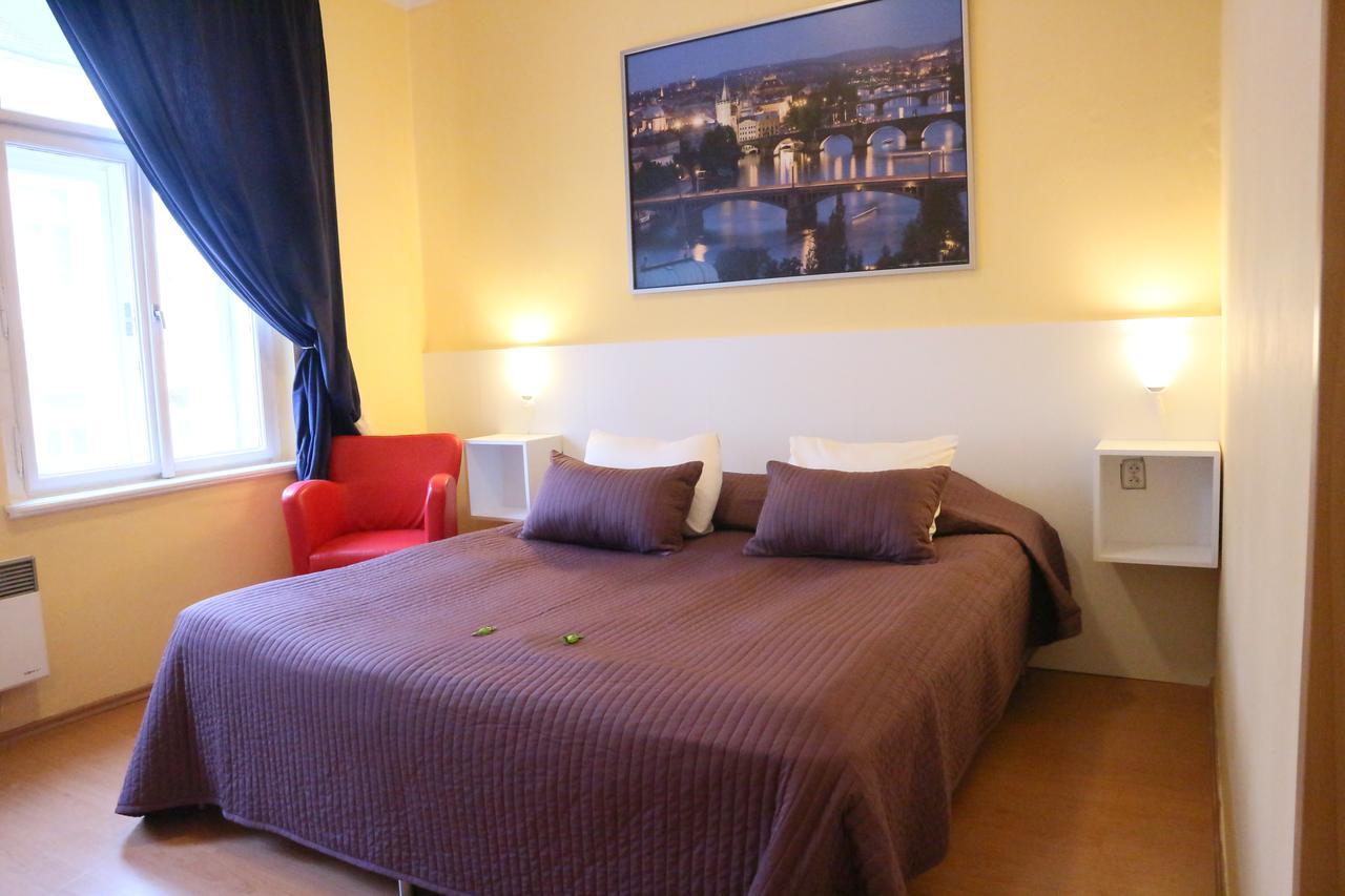 City Lounge Crown Hotel Praag Buitenkant foto