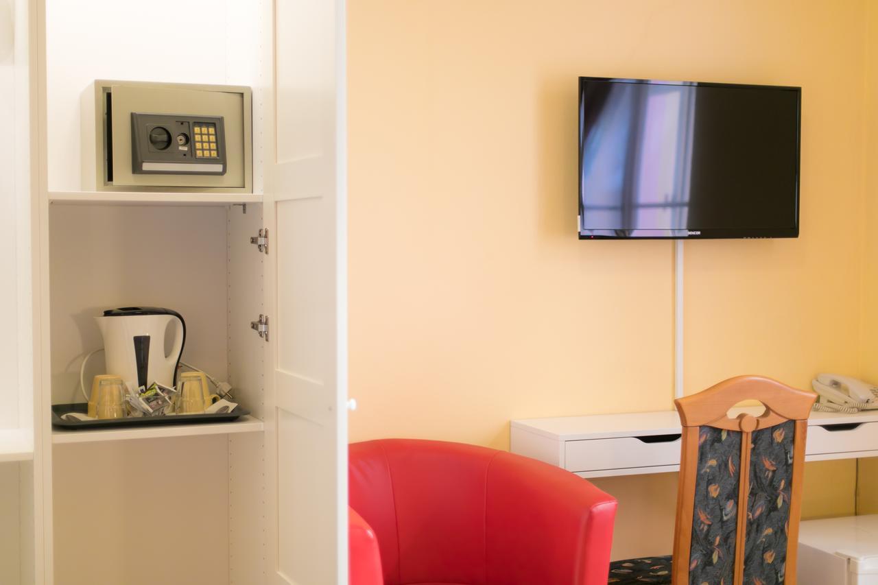 City Lounge Crown Hotel Praag Buitenkant foto